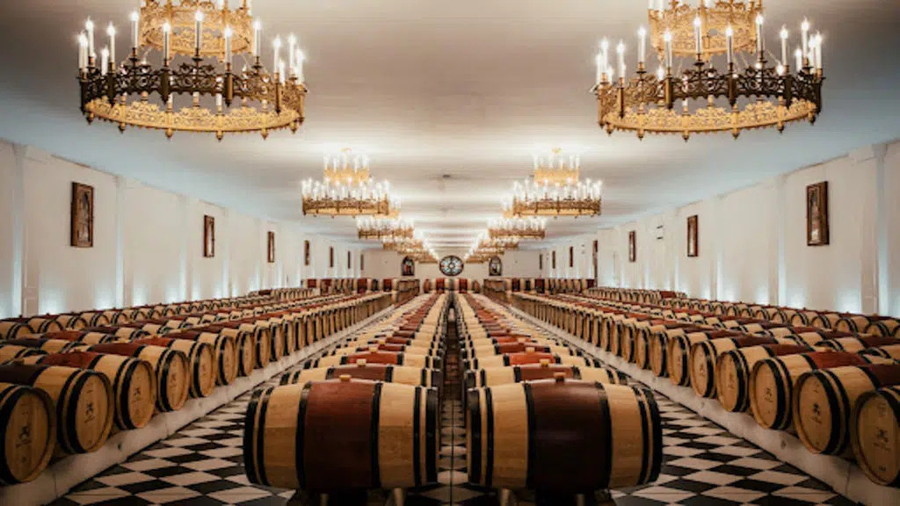 ワインボトルクラブ